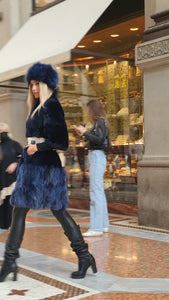 copricapo in pelliccia di volpe blu/ Blue fox fur headpiece